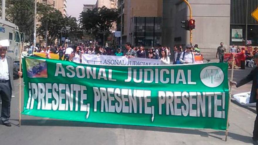 Asonal Judicial se niega a prestar atención al público