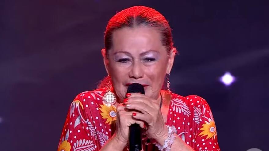 Participante rompió en llanto al no ser elegida en ‘La Voz Senior’