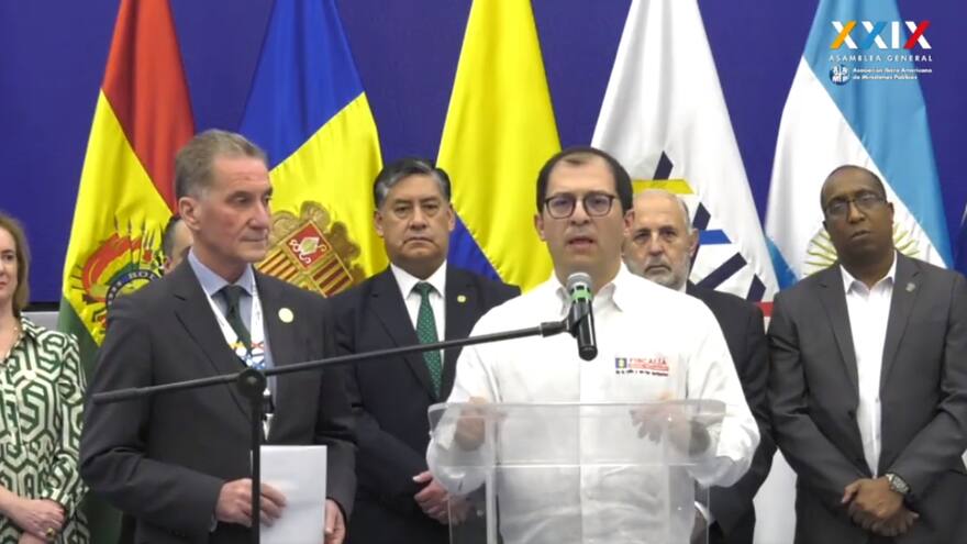 Fiscal Francisco Barbosa asume la presidencia de la AIAMP