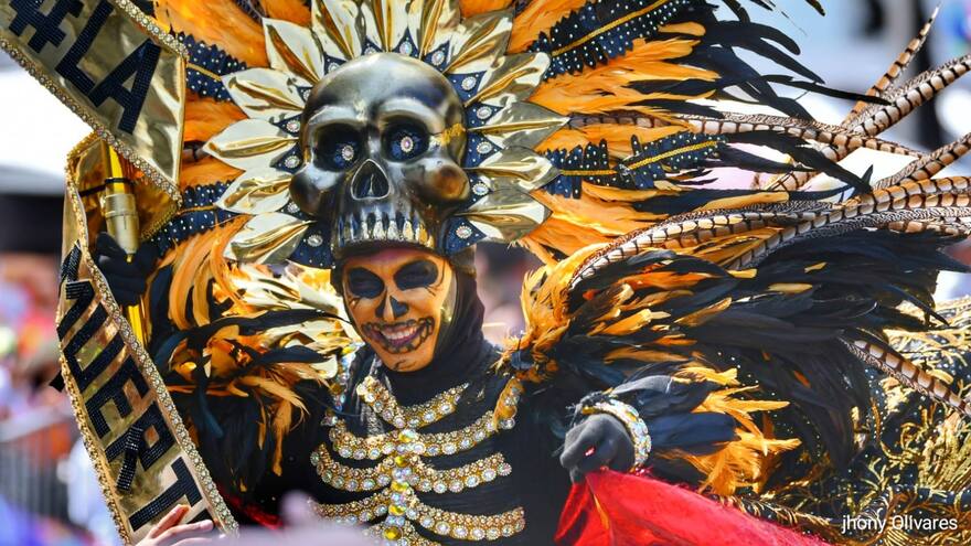 Estos fueron los disfraces que más miradas robaron en el desfile del Carnaval de la 44