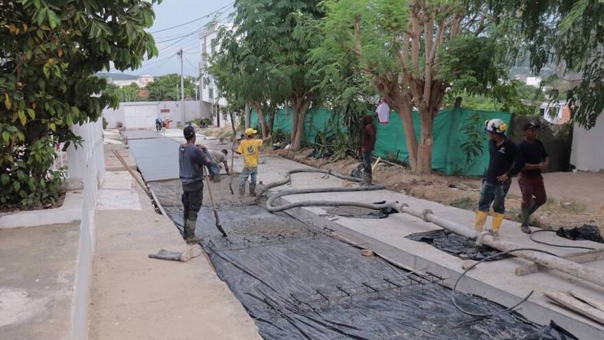 Avanzan las obras de pavimentación en Loma de Oro, Puerto Colombia