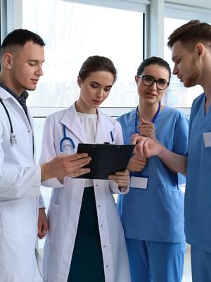 Residencias médicas | Columna de Remberto Burgos