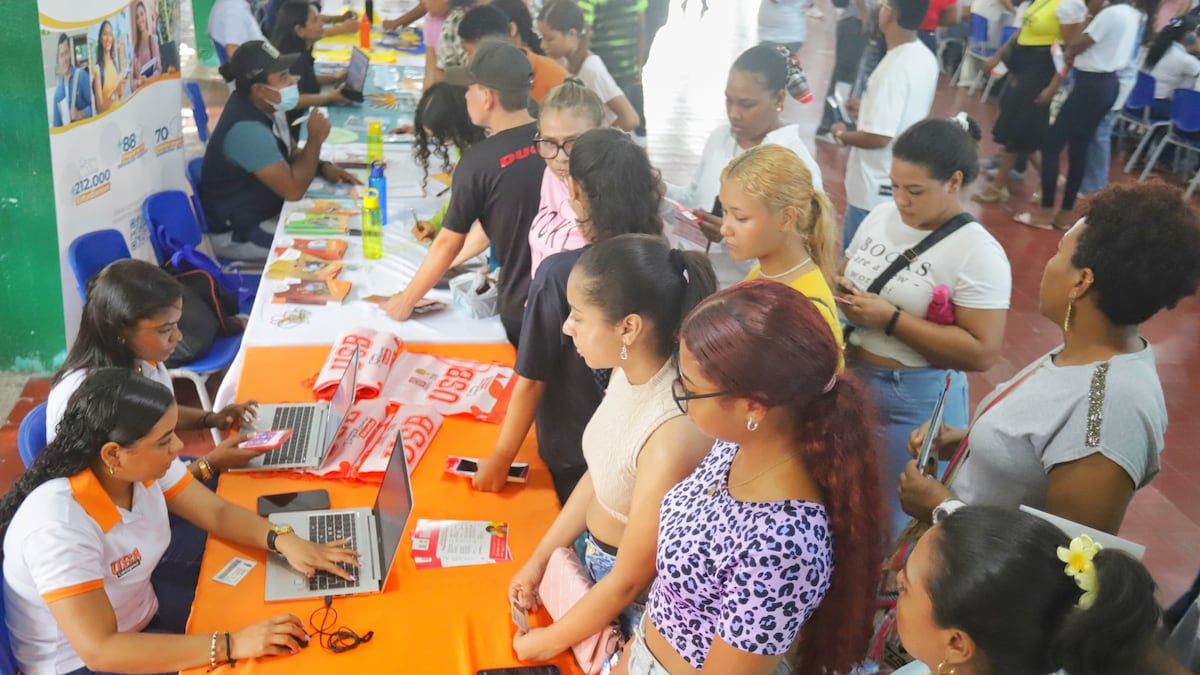 Cartagena realiza Feria Universitaria para estudiantes de colegios públicos