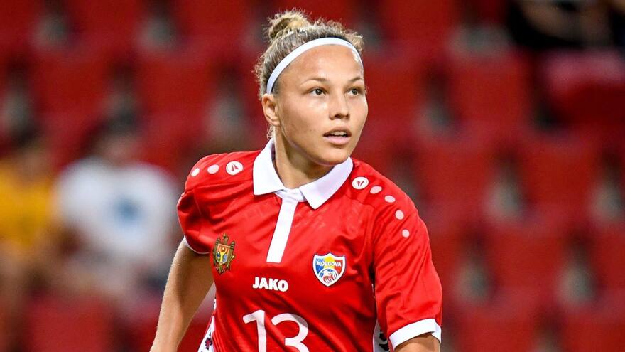 Falleció la futbolista Violeta Mitul tras caer al vacío desde un acantilado