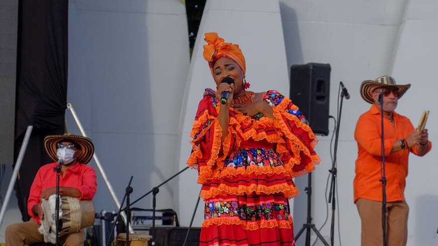 Lina Babilonia cantará en la elección y coronación de la Señorita Colombia