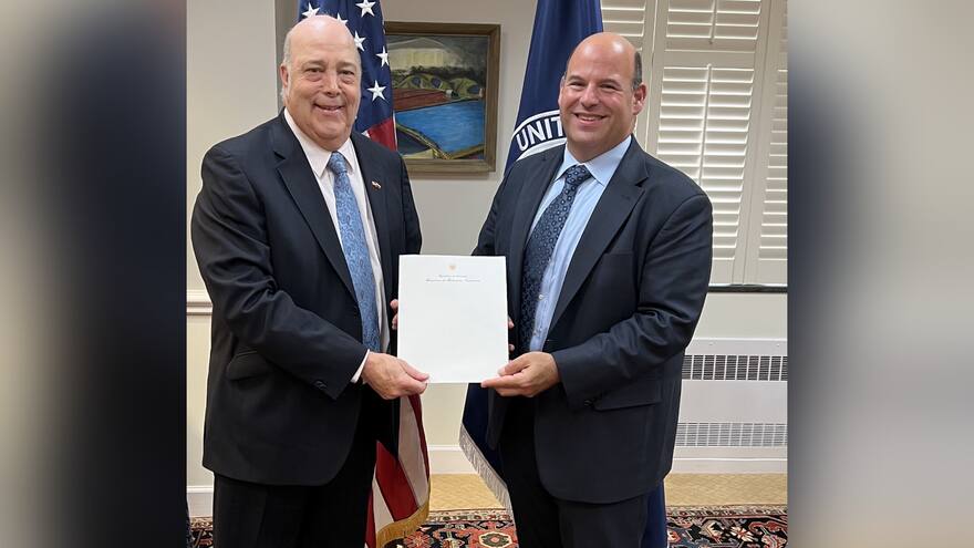 Daniel García-Peña asume como nuevo embajador de Colombia en EE. UU.