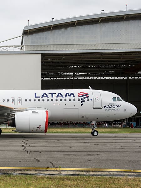 Latam Airlines aumenta frecuencias hacia Barranquilla por concierto de Shakira y Carnaval