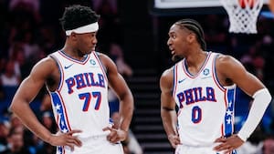 Los 76ers sobreviven a la apendicitis de Embiid y se medirán a los Celtics