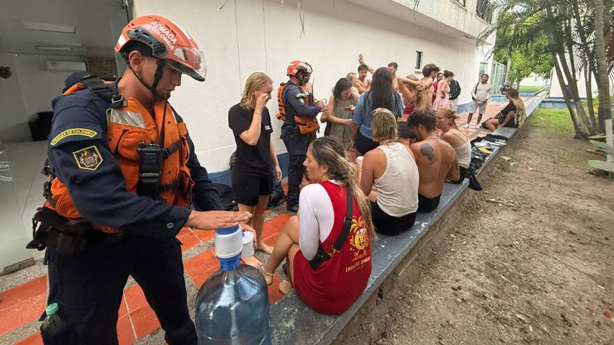 Rescataron en la zona insular de Cartagena a 20 ciudadanos