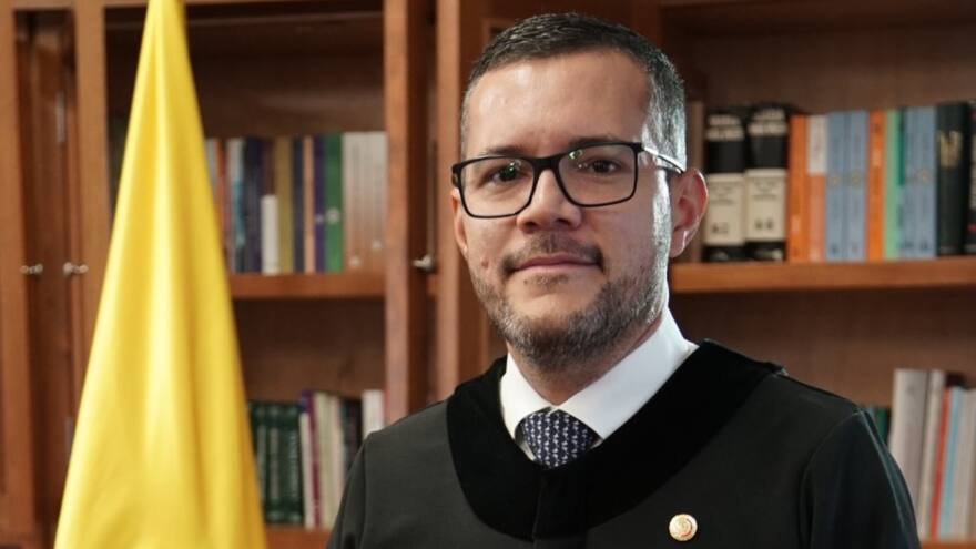 'El ciudadano debe saber que jueces, fiscales y los abogados se controlan'