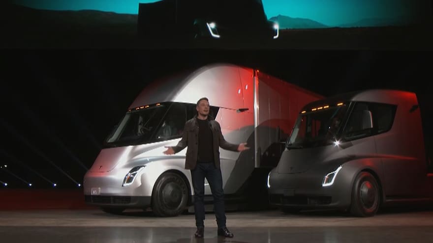 El futurista camión eléctrico que creó Tesla