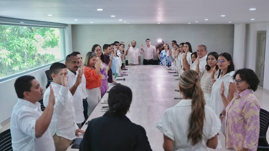 Gobernadora del Cesar posesionó al gabinete que la acompañará durante su mandato