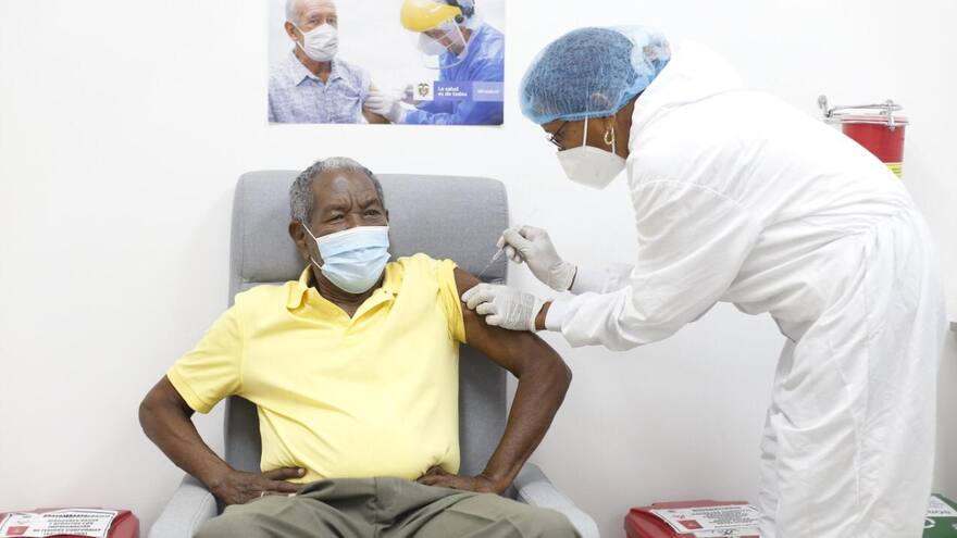 Van 10.000 personas vacunadas contra covid en Cartagena
