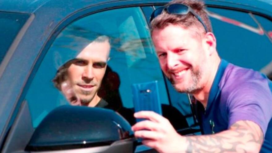 Bale aterriza en Londres para formalizar su cesión al Tottenham