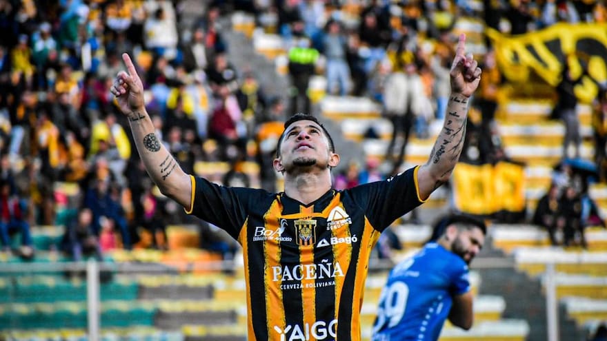 Michael Ortega anota doblete con The Strongest y le llueven elogios en Bolivia