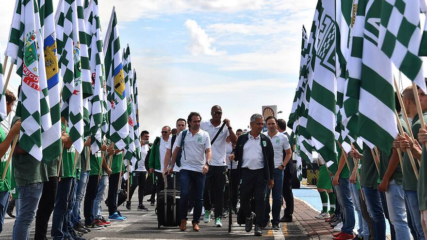 Calle de honor del Chapecoense para recibir a sus 'hermanos' del Nacional