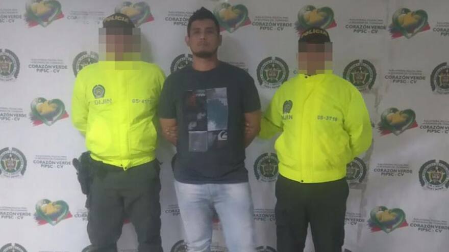 Condenan a ‘Cara e Lea’ por robo de relojes a cantantes