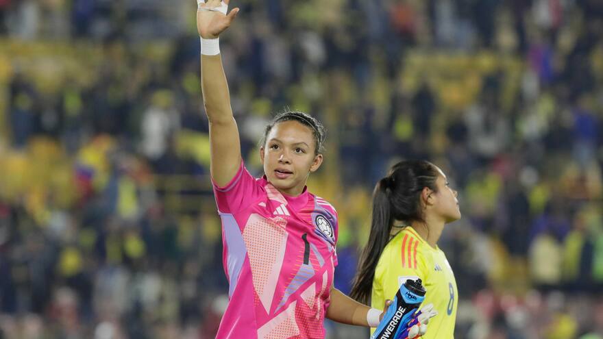 Él es el novio de Luisa Agudelo, la arquera de la selección Colombia femenina