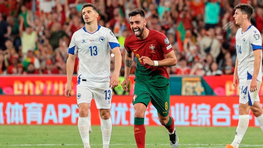 Bruno Fernandes marca la diferencia para la Portugal de Roberto Martínez
