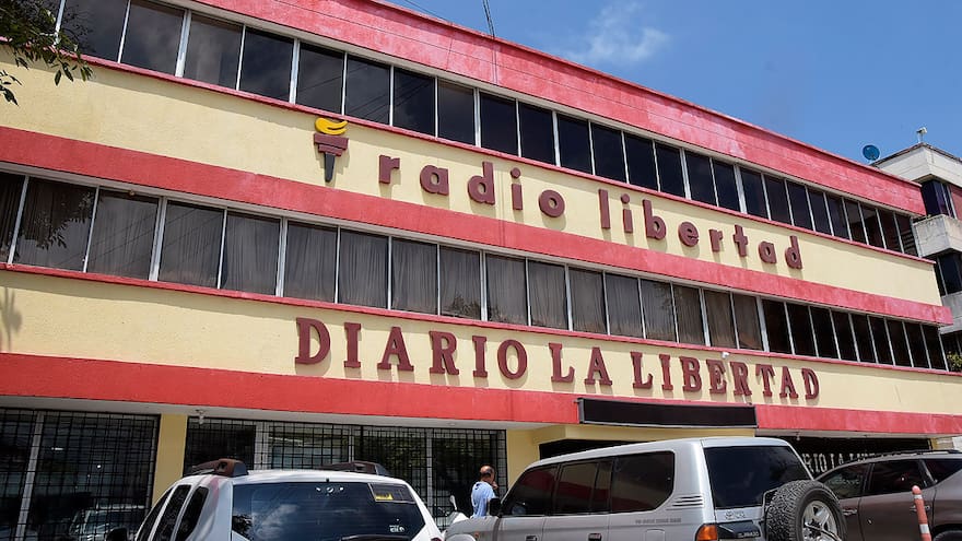 CTI allana sede de emisoras de La Libertad