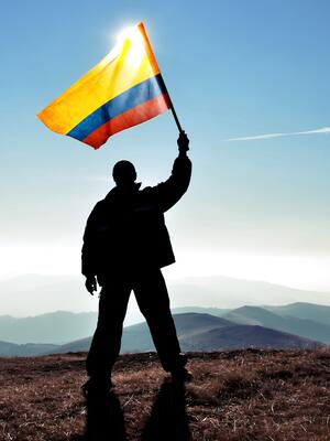 Votar o saltar al vacío | Columna de Juan Carlos Echeverry