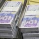 Cajera de banco fue enviada a la cárcel: así se robó 435 millones de pesos de la bóveda