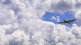 Dos muertos y tres heridos tras estrellarse una avioneta contra un edificio en Brasil