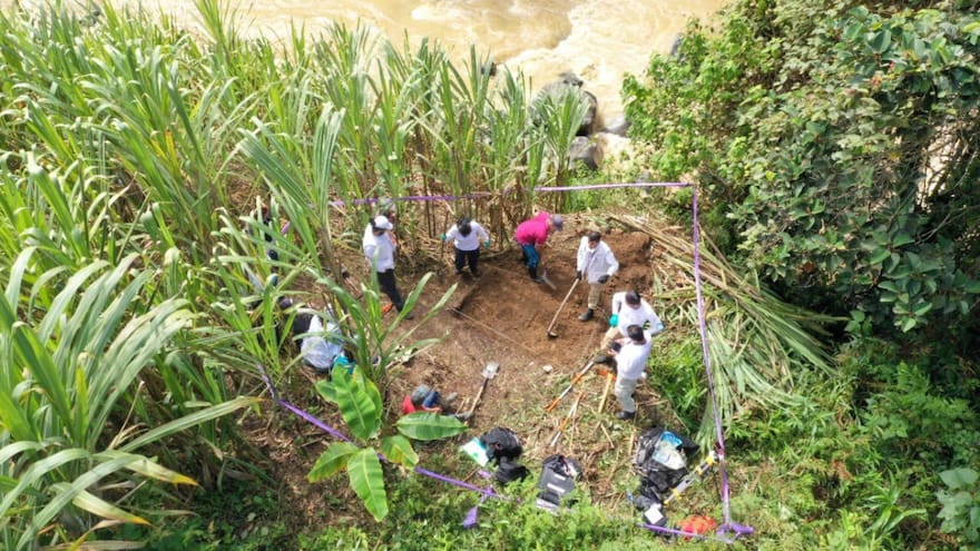 Recuperan de una fosa cuerpo que sería de un menor desaparecido hace 23 años