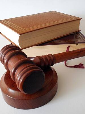 Examen a la Constitución | Columna de Eduardo Verano