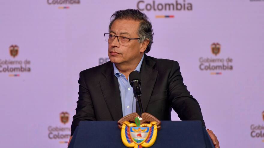 Vuelve Petro a fracasar: reacciones a inminente cierre de mesa con ELN