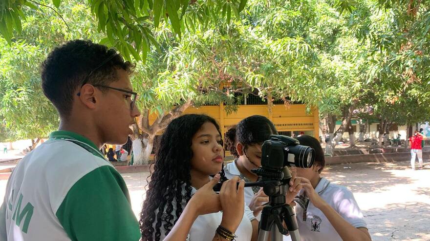 Promueven formación multimedia y de marketing en colegios de Soledad