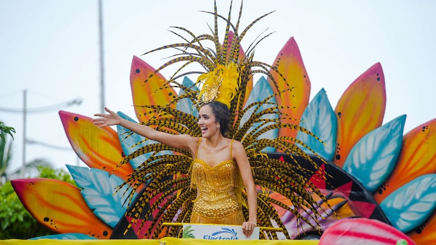 Carnaval de Barranquilla fue ovacionado en las Fiestas del Mar