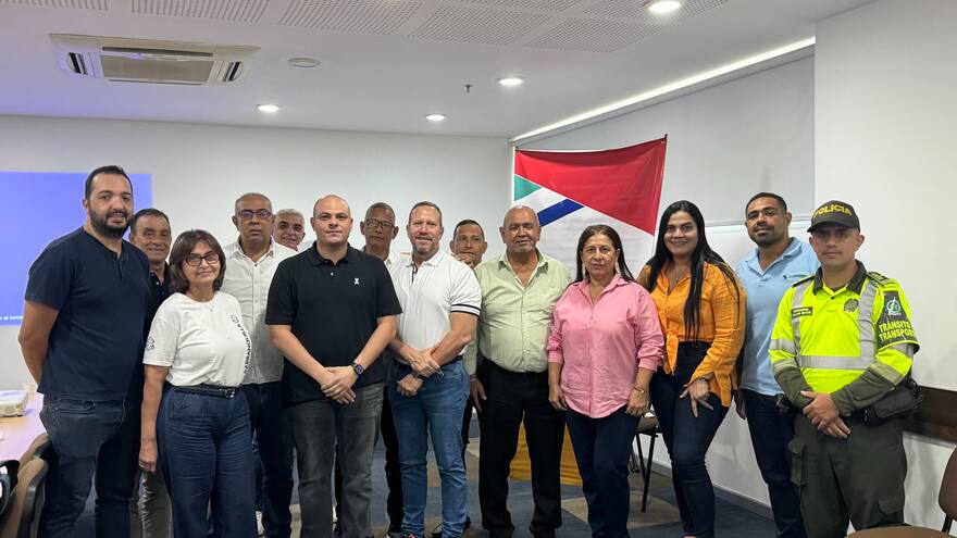 Fortalecen acciones contra ilegalidad del transporte público en Barranquilla