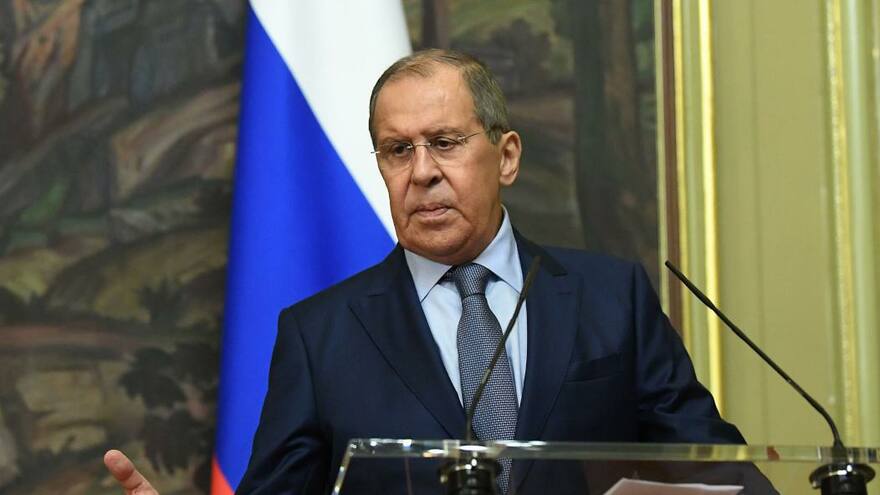 Tensión en Ucrania: Rusia reduce la parte en dólares de sus reservas