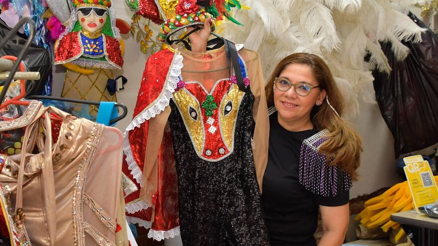 Carnaval de Barranquilla 2023: taller de Elvira Gutiérrez, derroche de arte y tradición