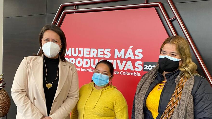 Lanzan programa para mujeres tenderas de población vulnerable