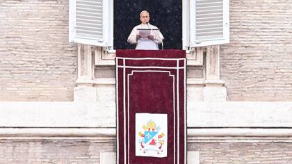 El papa pide rezar en Semana Santa “por los enfermos, los pobres y las víctimas inocentes de la guerra”