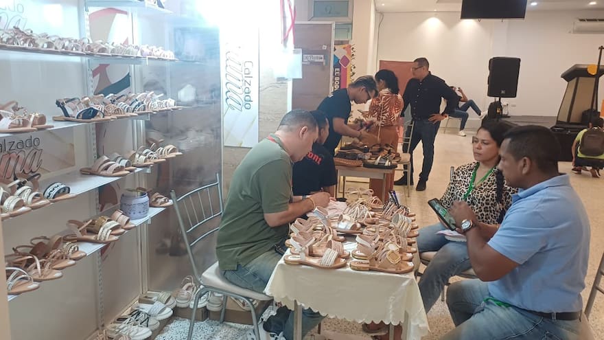 La Feria del Calzado Chinú Camina 2025 fue todo un éxito