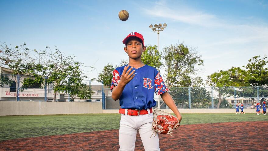Día del Niño | La sangre llama: Mike Pozuelo lleva en sus venas el béisbol