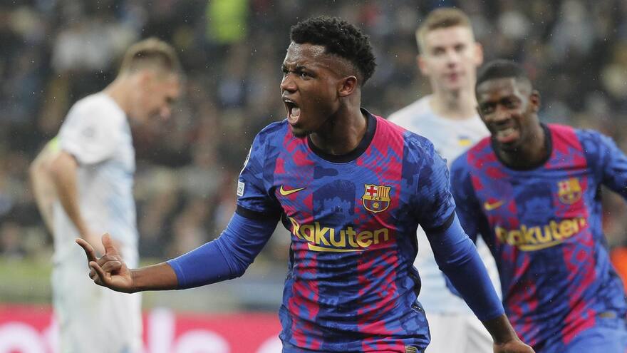 Dinamo vs. Barcelona: Un gol de Ansu Fati da una vida extra en la Champions