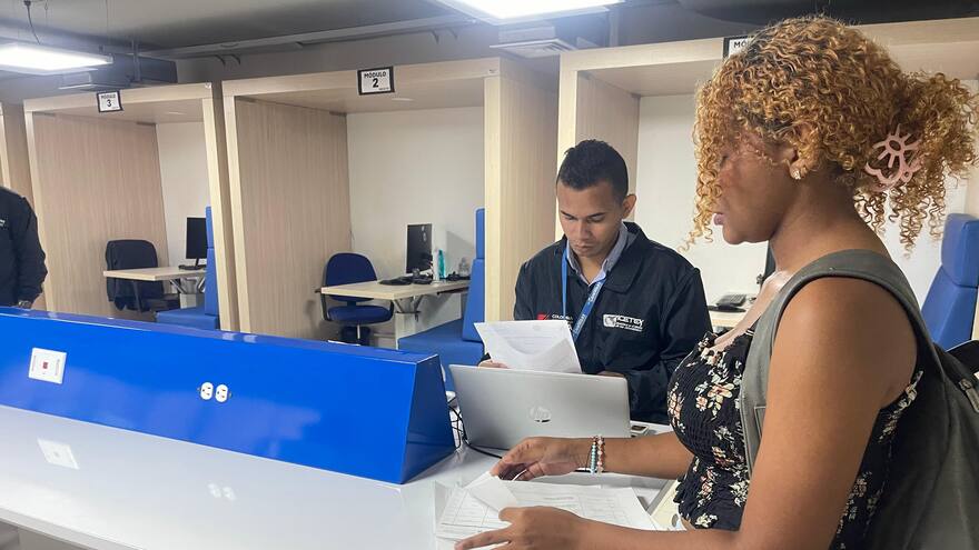 Universitarios, en alerta ante la desfinanciación del Icetex