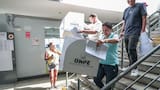 Retrasos para abrir grandes centros de votación en Perú por la falta de material electoral