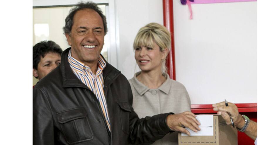 Scioli y Macri, a segunda vuelta en la Argentina