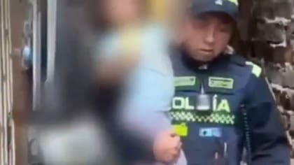 Rescatan a dos niñas emberá que estaban solas en una vivienda de Bogotá: pedían comida a través de las rejas