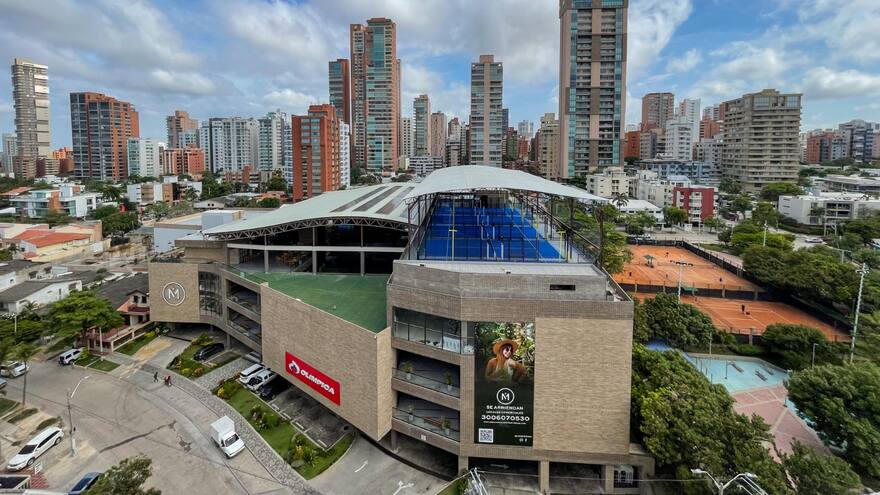 Multa y demolición de cancha de tenis de Le Meridiem