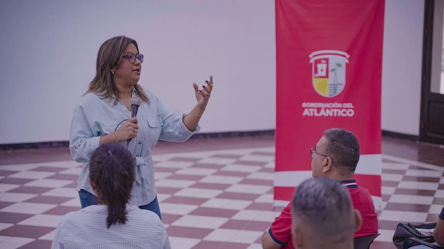 Anuncian cobertura total en plan de calidad para la educación media en municipios