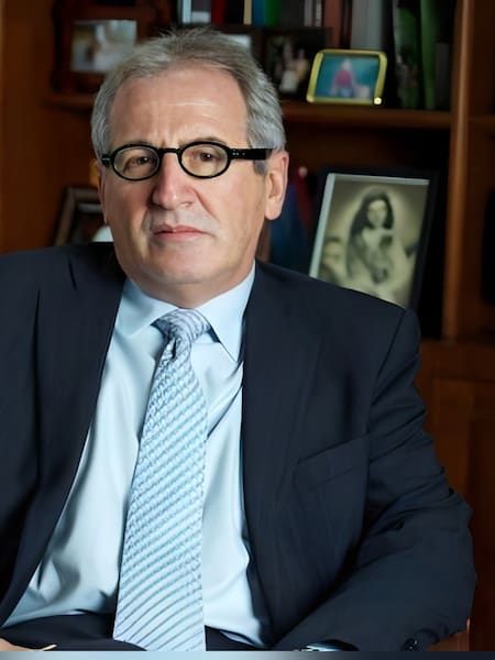 Remberto Burgos de la Espriella: el neurocirujano que llevó el Caribe a los quirófanos del país