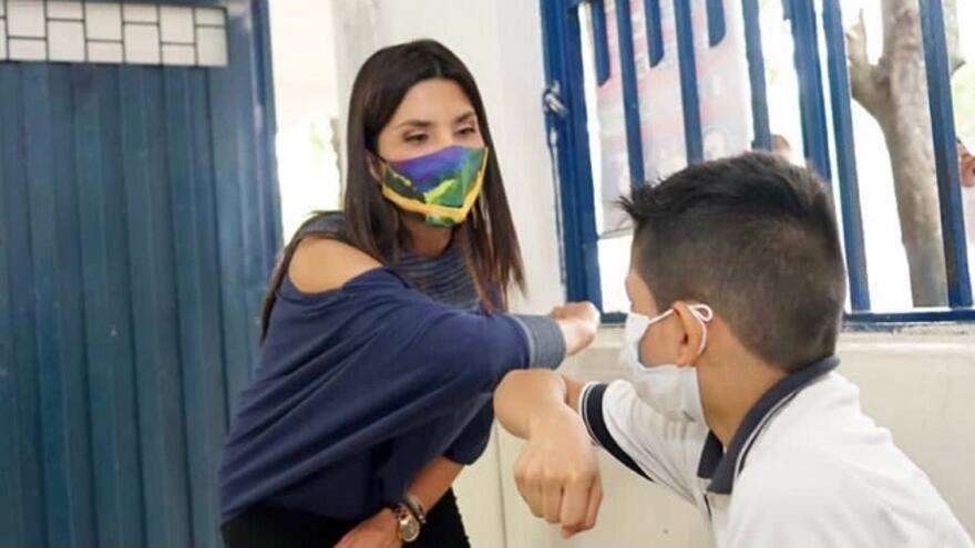 Suspenden alternancia en colegios de Bogotá, Antioquia y Santander