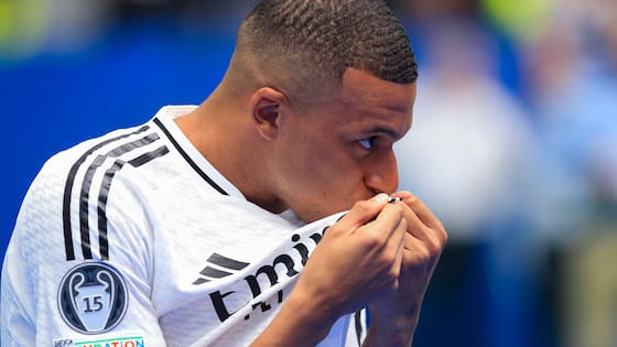 Polémica en España por gesto de Mbappé al no hacer el pasillo al Barcelona