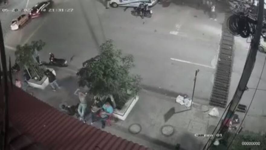 Atentado en San José: el video de alias Niche 'marcando' a su víctima para dispararle